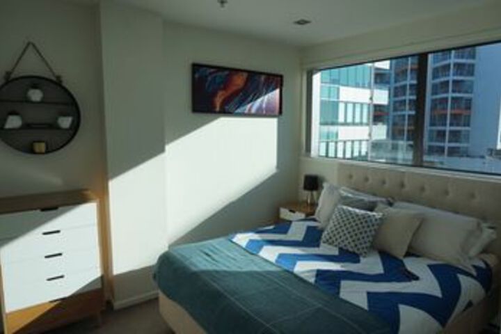 Room 6 of 20