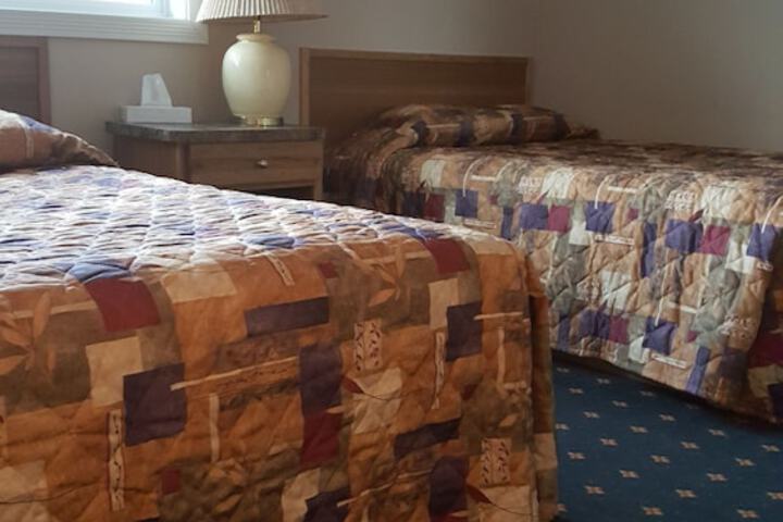Room 6 of 37
