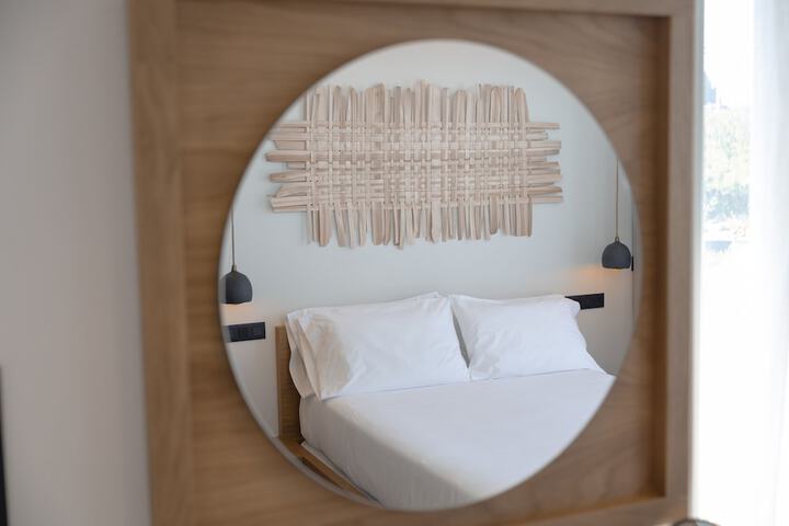 Room 12 of 60