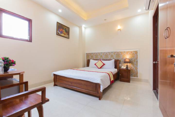 Room 17 of 25
