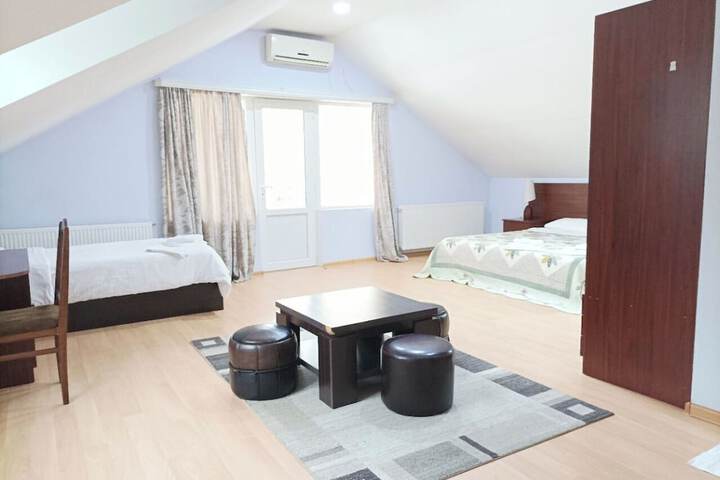 Room 22 of 41