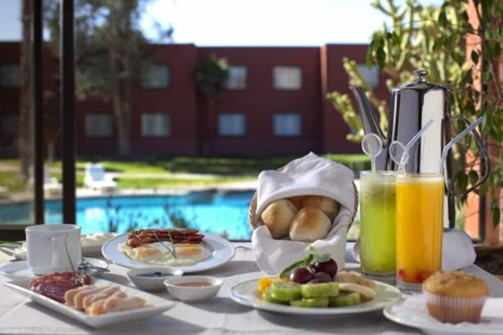 Breakfast buffet