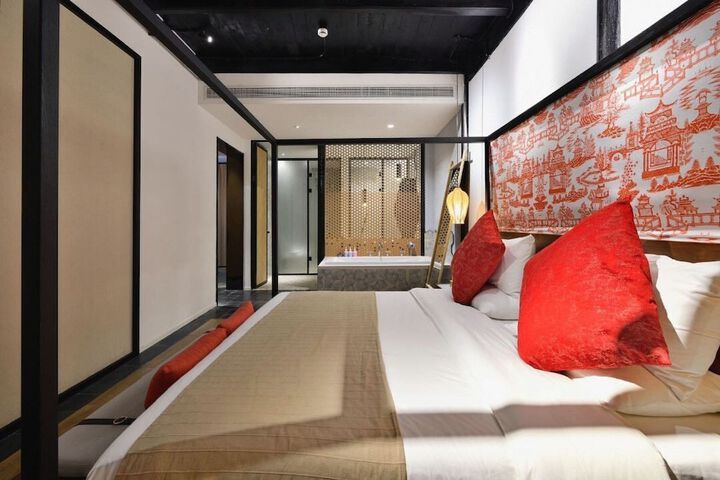 Room 31 of 39