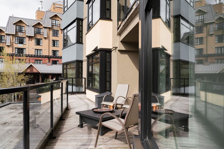 Terrace/Patio 61 of 88