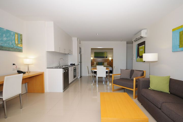Room 15 of 46