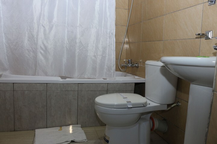 Room 15 of 21