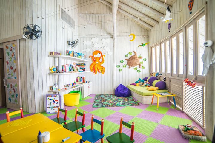 Childrens Activities 229 of 307