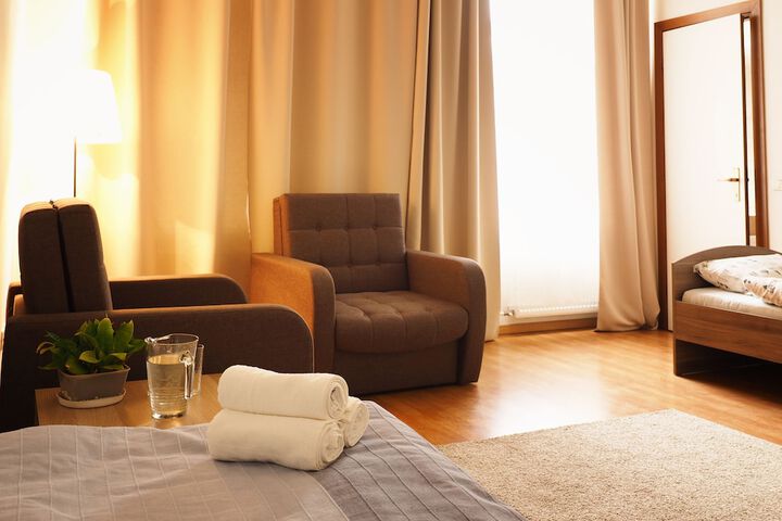 Room 3 of 31