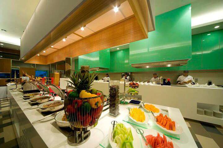 Dining 54 of 93