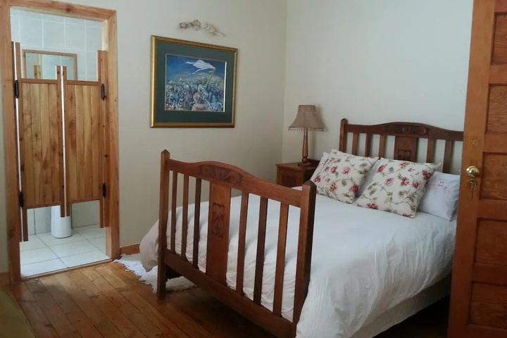 Room 3 of 22