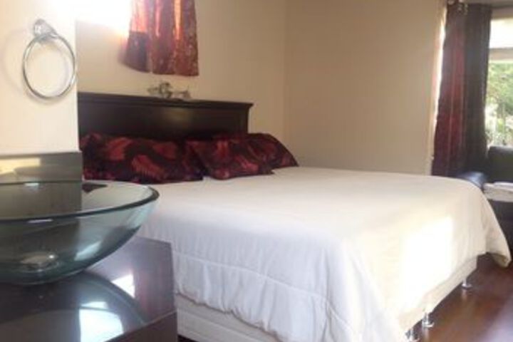Room 18 of 23
