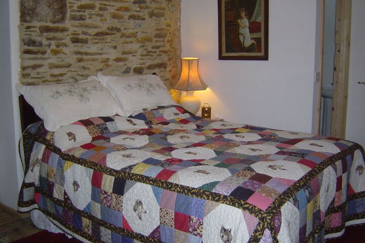 Room 6 of 6