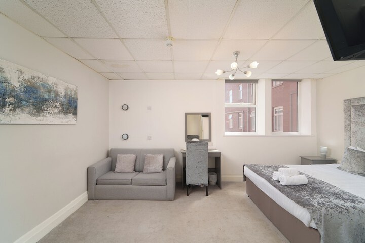Room 35 of 105