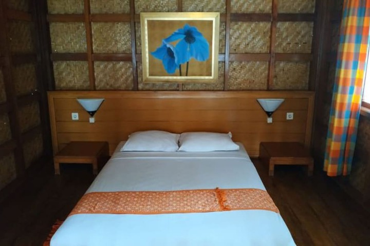 Room 18 of 54