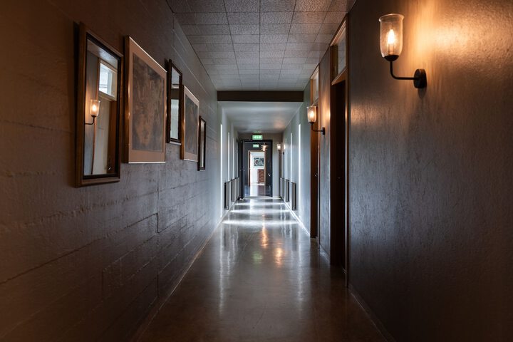 Ballroom/Hall 61 of 74