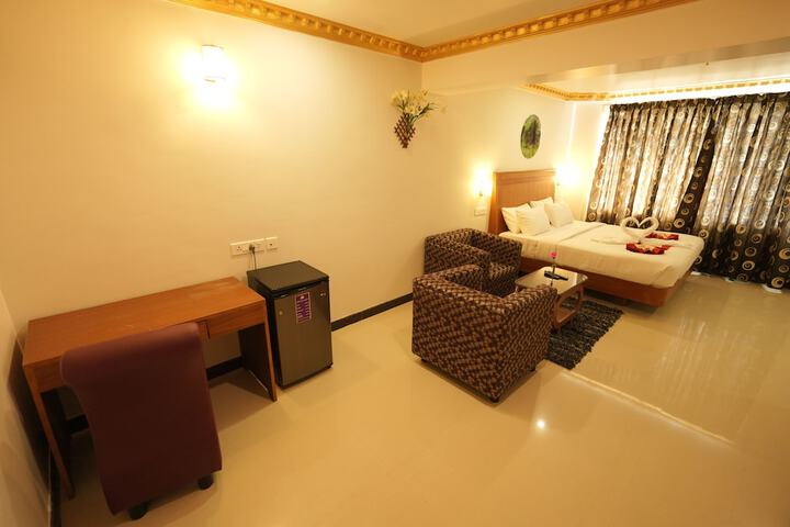 Room 10 of 31