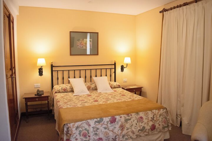Room 34 of 119