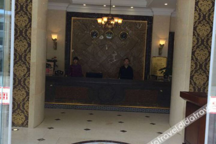 Hotel Interior 11 of 16