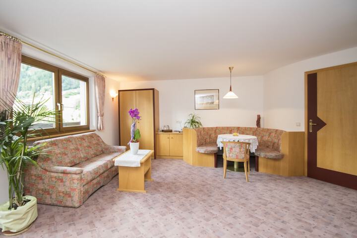 Room 10 of 39
