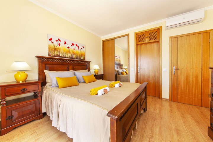 Room 20 of 83