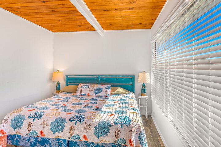 Room 3 of 22