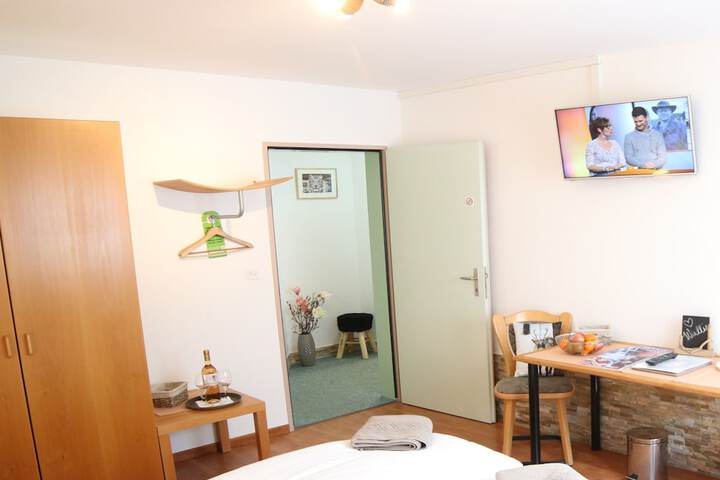 Room 6 of 64