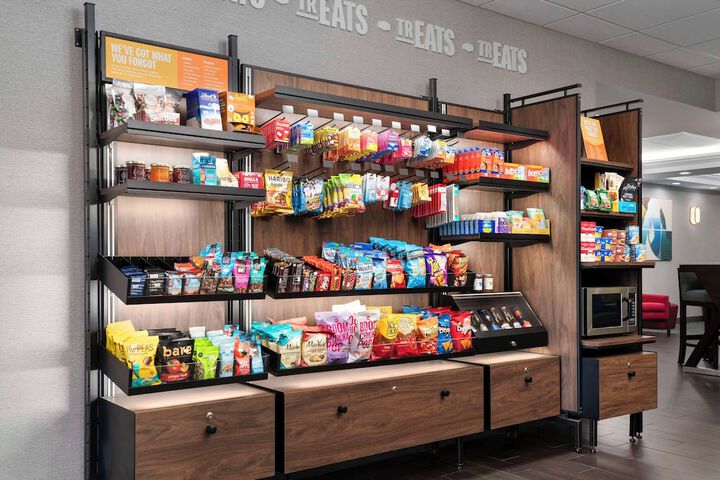 Snack bar
