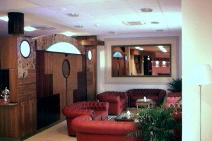 Hotel Interior 22 of 33