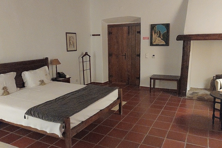 Room 7 of 36