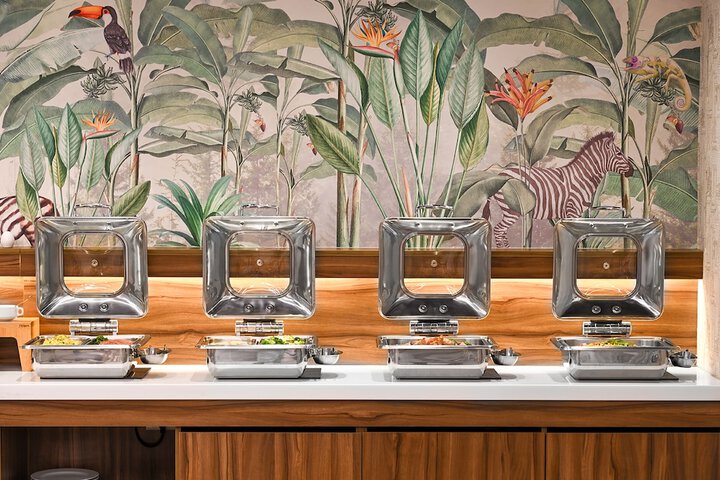 Breakfast/Coffee Service 62 of 86
