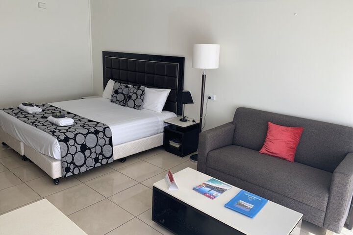 Room 8 of 42