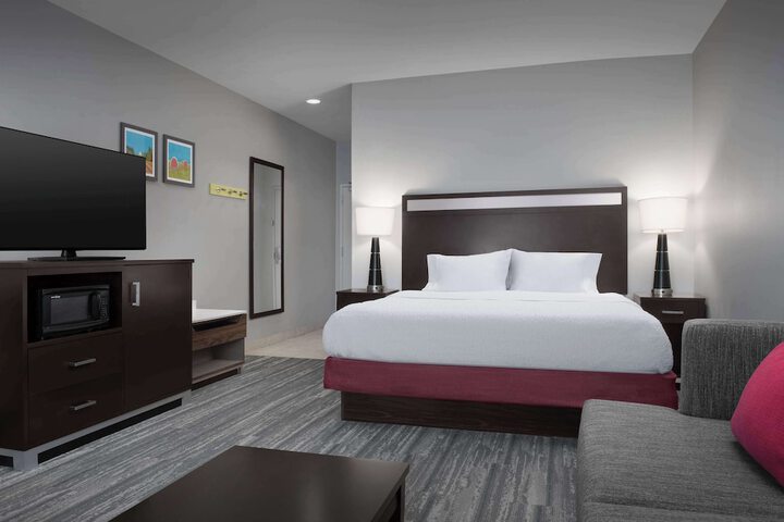 Room 14 of 35