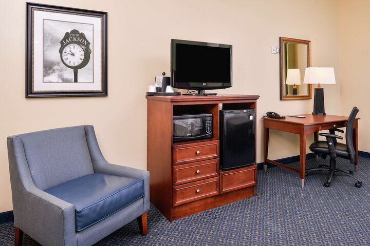Room 21 of 76