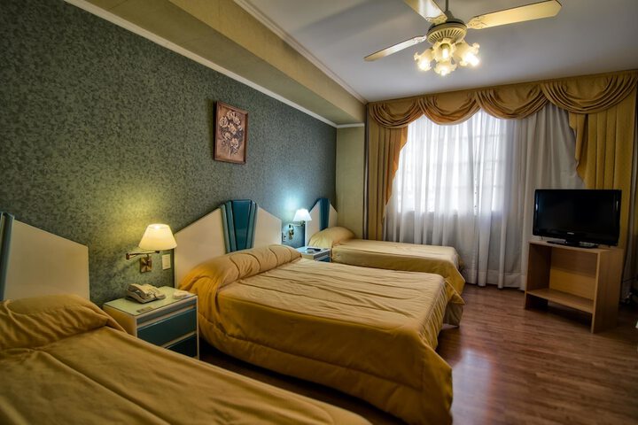 Room 17 of 51
