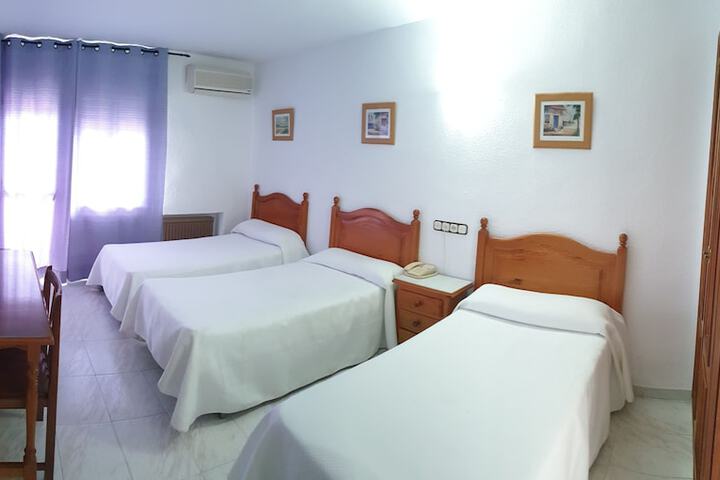 Room 10 of 44
