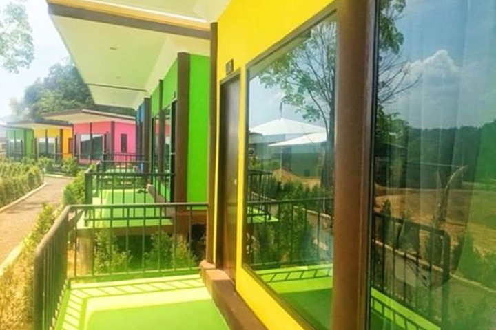 Terrace/Patio 5 of 12
