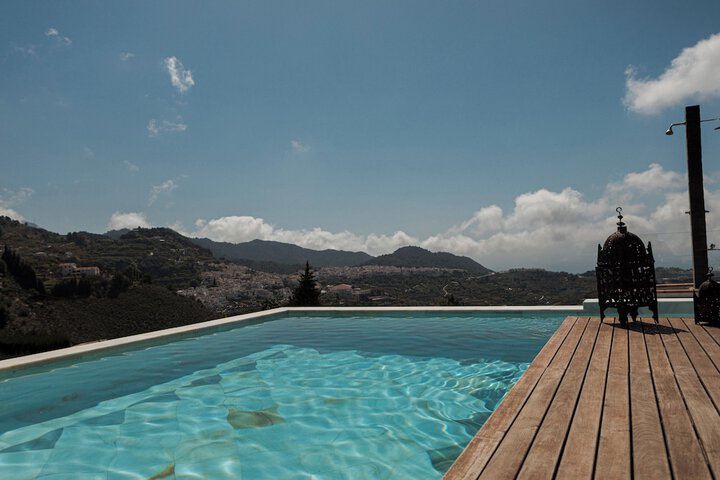 Pool 79 of 134