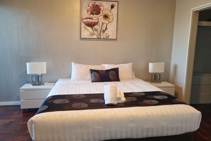 Room 42 of 85
