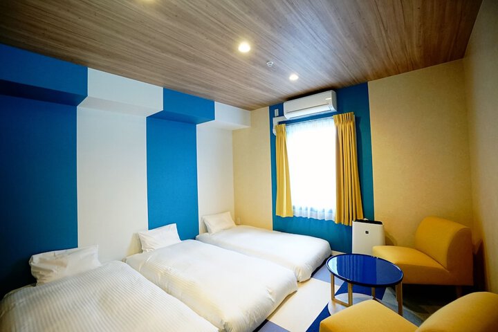 Room 25 of 58