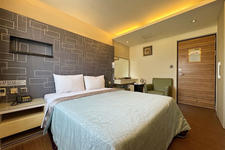 Room 62 of 160