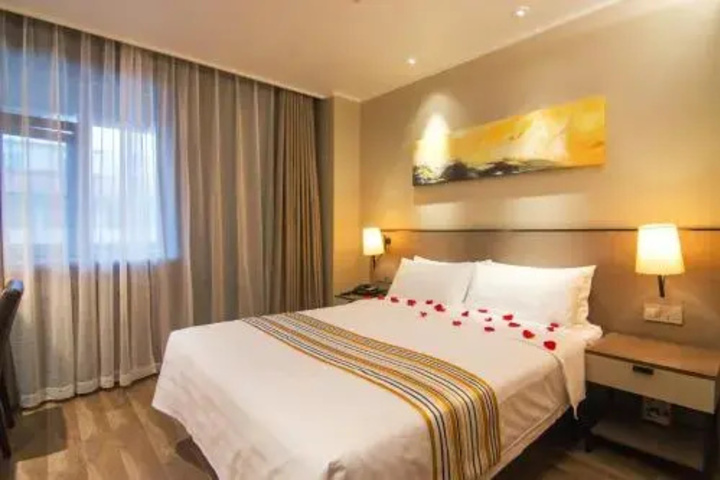 Room 4 of 29