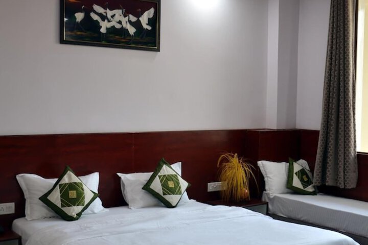 Room 10 of 26