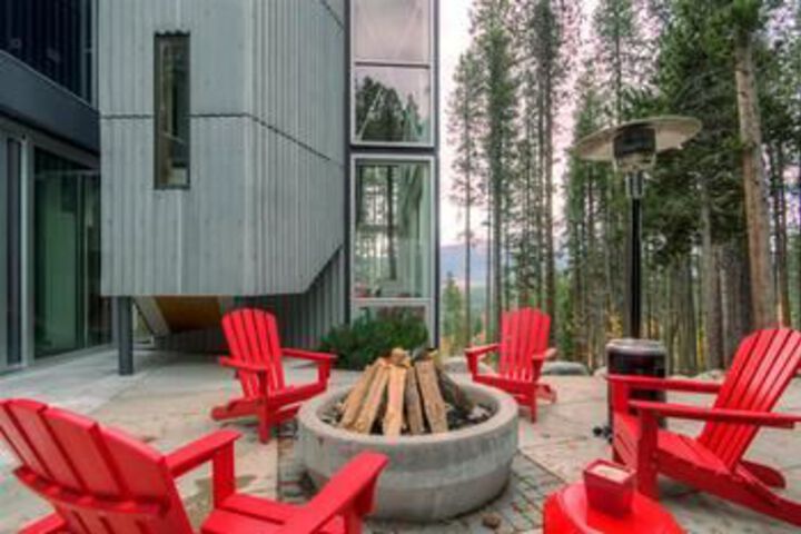 Terrace/Patio 35 of 36