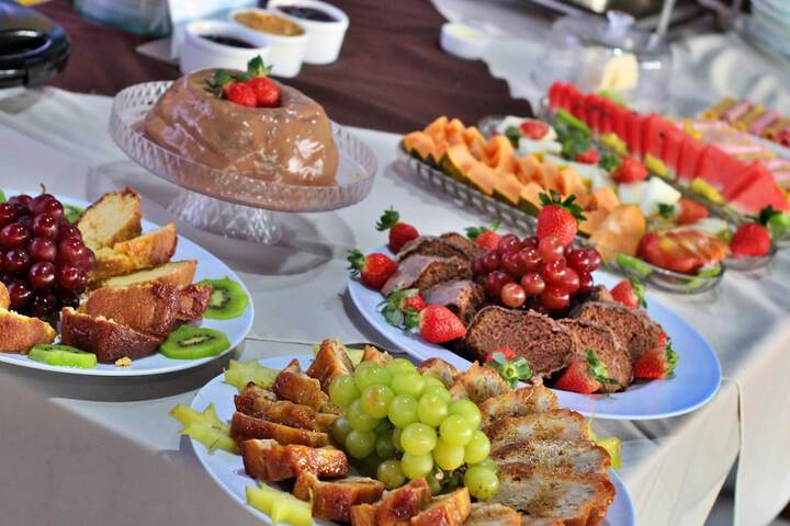 Breakfast/Coffee Service 31 of 43