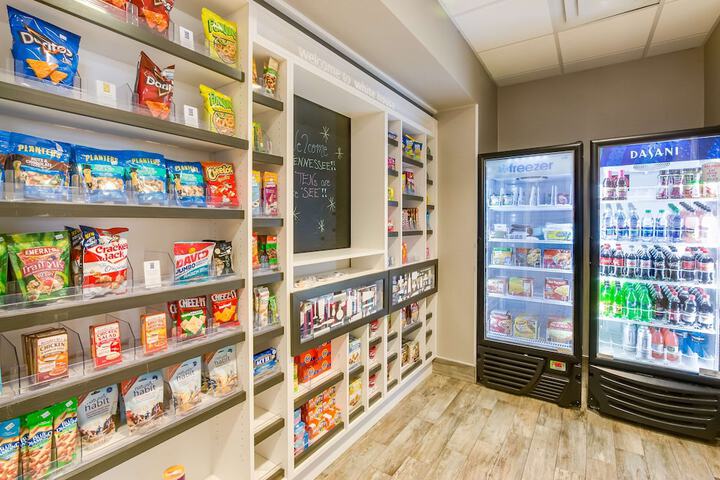 Snack bar