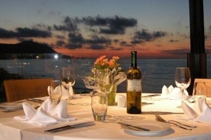 Dining Photos