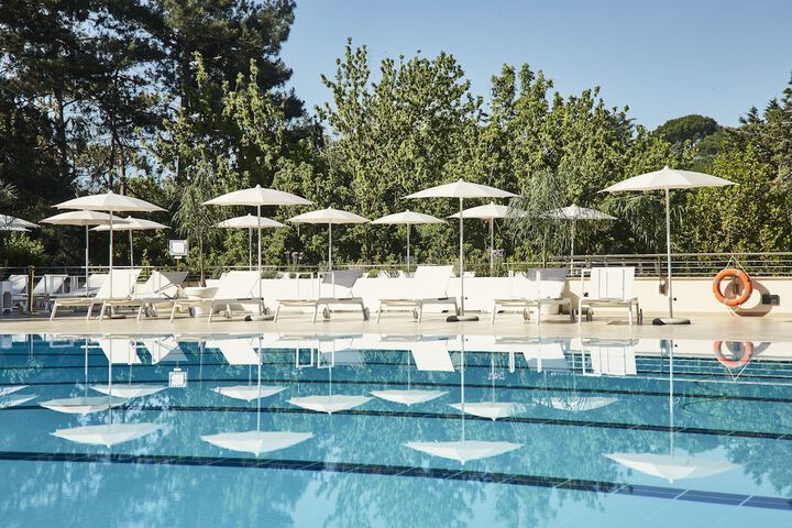 Pool 39 of 134