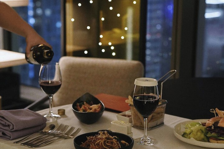 Dining 114 of 182