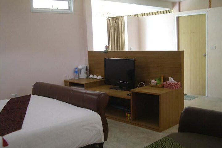 Photo 4