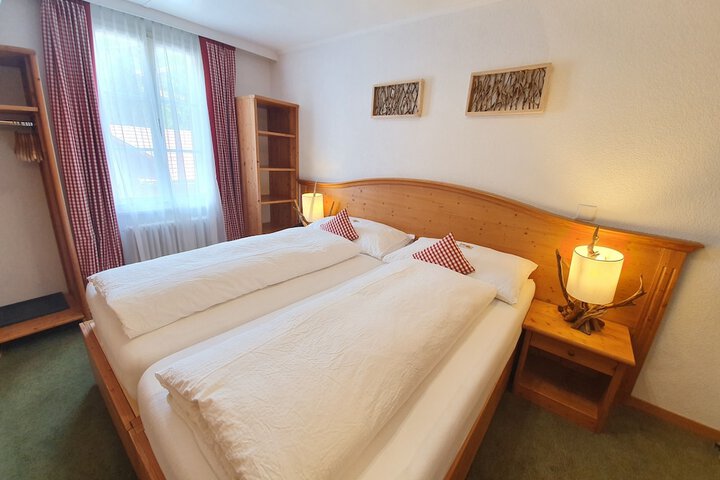 Room 38 of 107